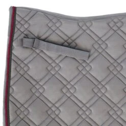 HKM Schabracke Berry Dressur Weinrot -Reitsportbedarf Geschäft agradi 44988406 3.6d1f63 1