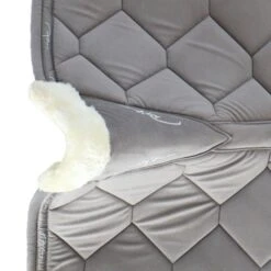 Dyon Schabracke Curduroy Dressur Grau Warmblut -Reitsportbedarf Geschäft agradi 45091583 6.a5e90b 2