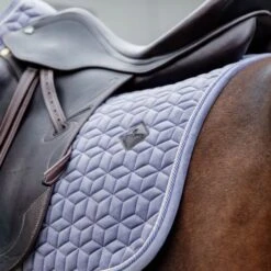 Kentucky Horsewear Kentucky Schabracke Samt Dressur Lila -Reitsportbedarf Geschäft ken 42579 76 dr 2.01e5a7
