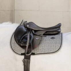 Kentucky Horsewear Kentucky Schabracke Pied-de-Poule Springen Schwarz Warmblut -Reitsportbedarf Geschäft kentucky zadeldekje pied de poule springen brown.e87663